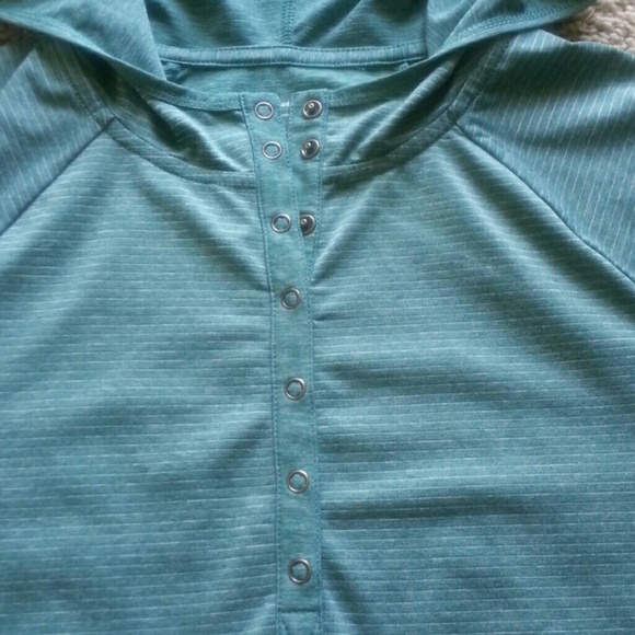 Eddie Bauer hooded top, EUC - Picture 2 of 7